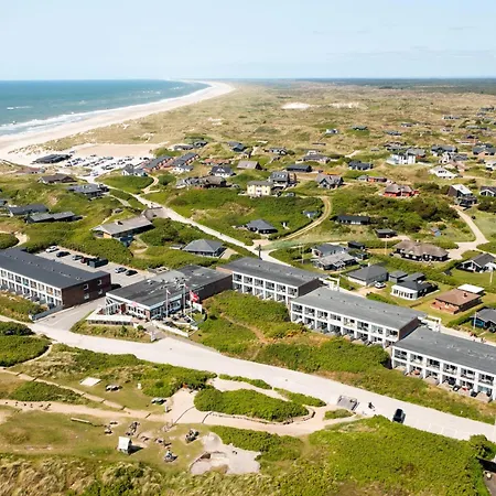 I Stueetagen Med Gratis Internet Sj3105 Apartment Henne Strand