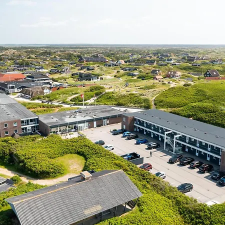 I Stueetagen Med Gratis Internet Sj3105 Apartment Henne Strand